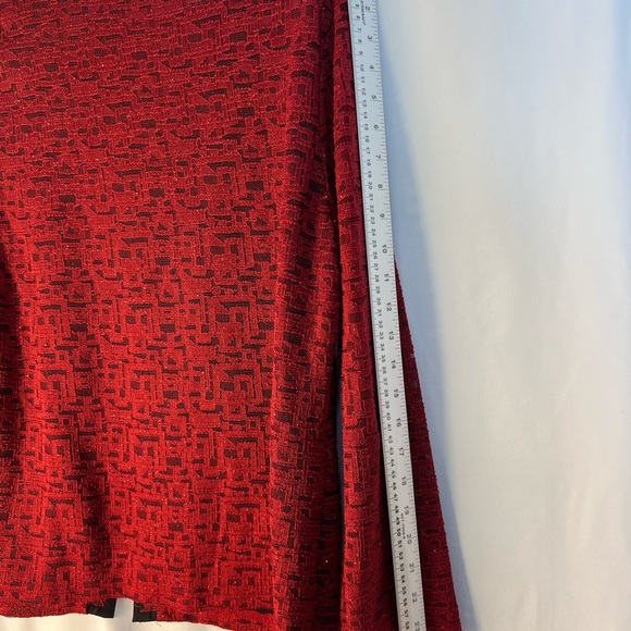 Amanda Collection Chic Red & Black Women's Blouse - Picture 9 of 11